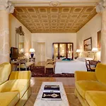 Grand Hotel Plaza